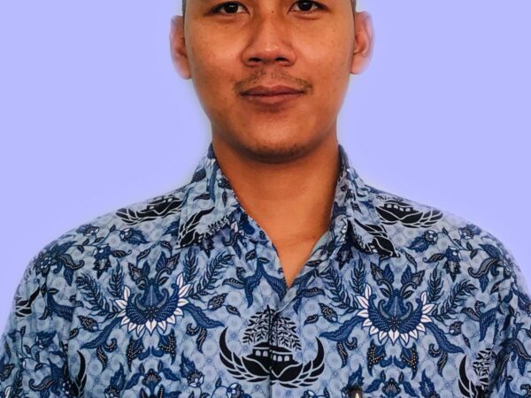 Rifqi Maulana, S.Pd