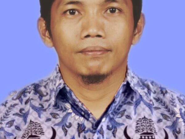 Fadly Khusnul Ubaydillah, S.Pd