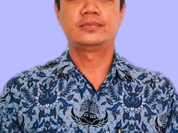 Kristoni Marianus Siagian, M.Pd