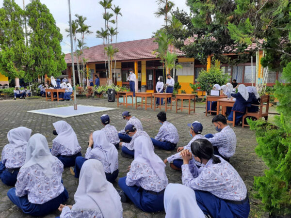 Spenma Adakan Pesta Demokrasi