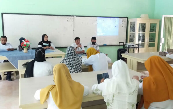 Sosialisasi Sekolah Adiwiyata di Spenma