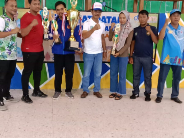 Spenma Juara Umum 3 POPDA