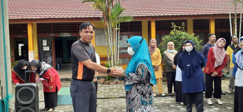 Spenma Melepas Staf TU Spenma Melepas Staf TU