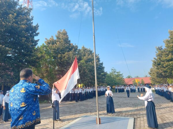 Upacara Bendera Awal Tahun Pelajaran 2023/2024