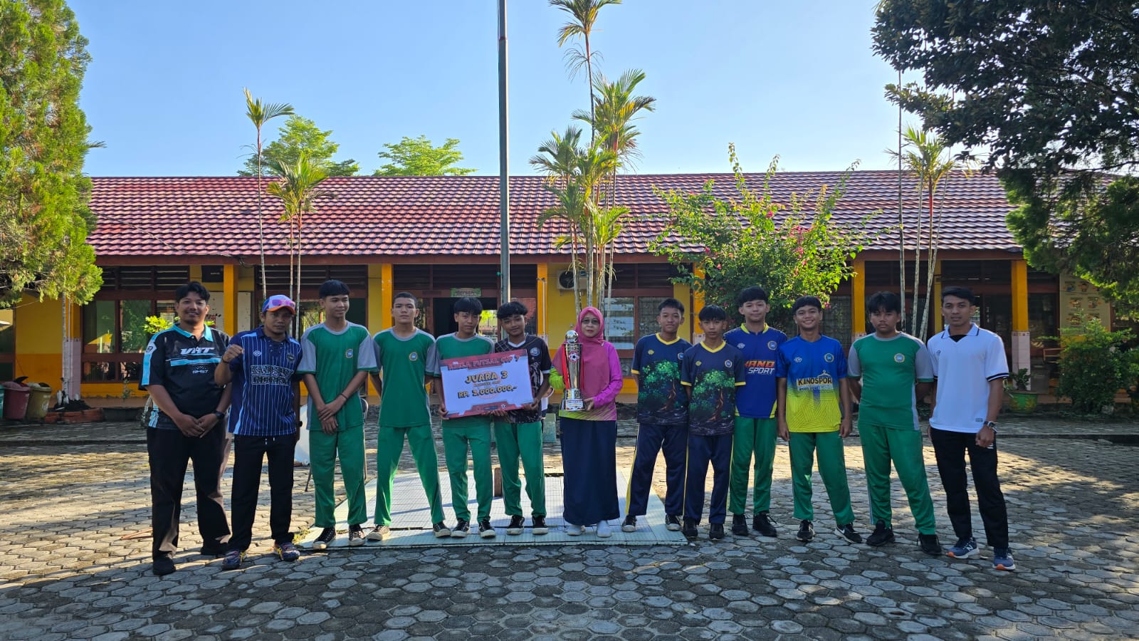 Semangat Pantang Menyerah, Guardian Spenma Kembali Ukir Prestasi di Lapangan Futsal